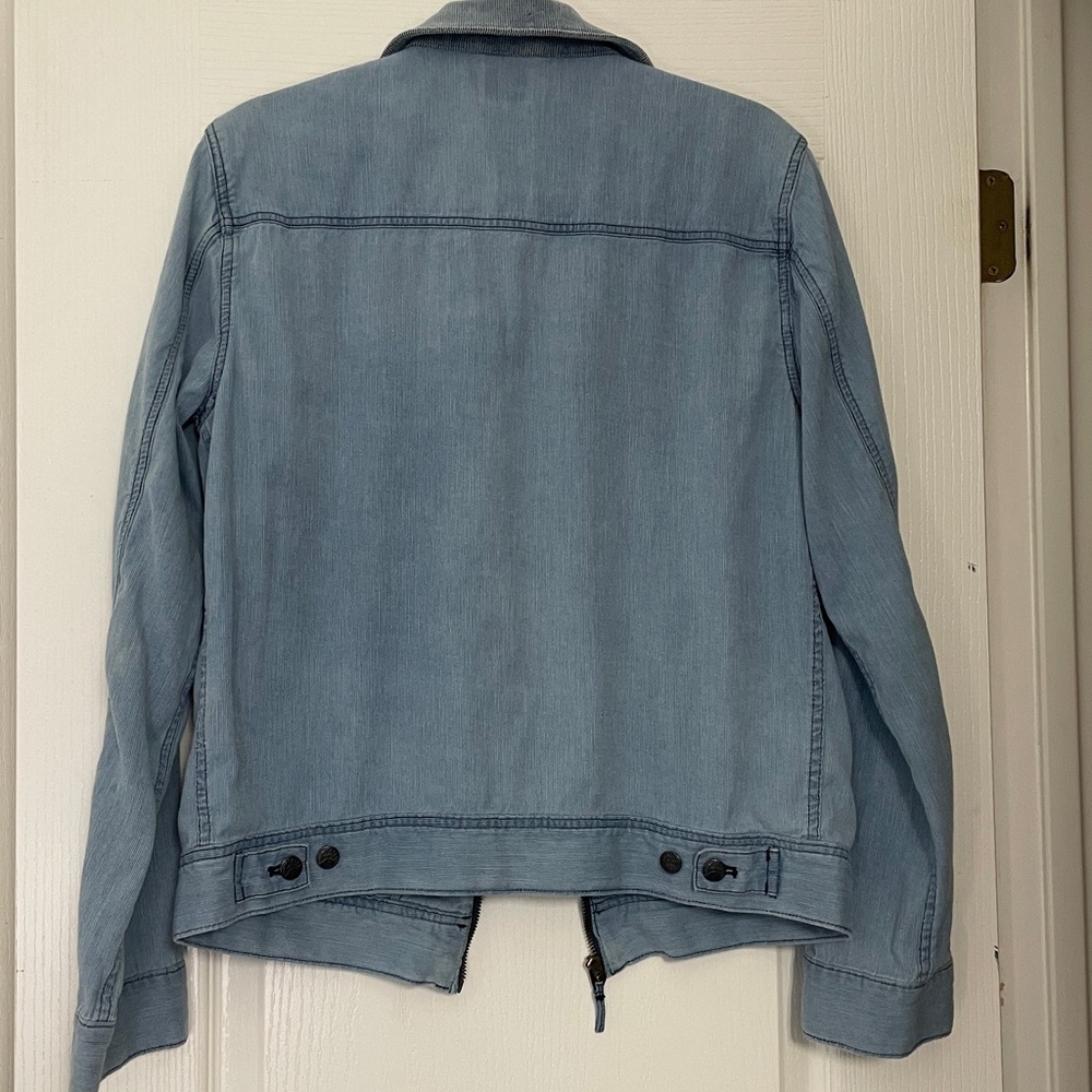 Faherty chambray denim jacket lightweight M blue - Picture 6 of 11